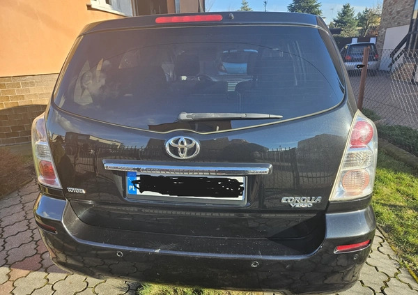 Toyota Corolla Verso cena 19000 przebieg: 225000, rok produkcji 2008 z Poznań małe 67